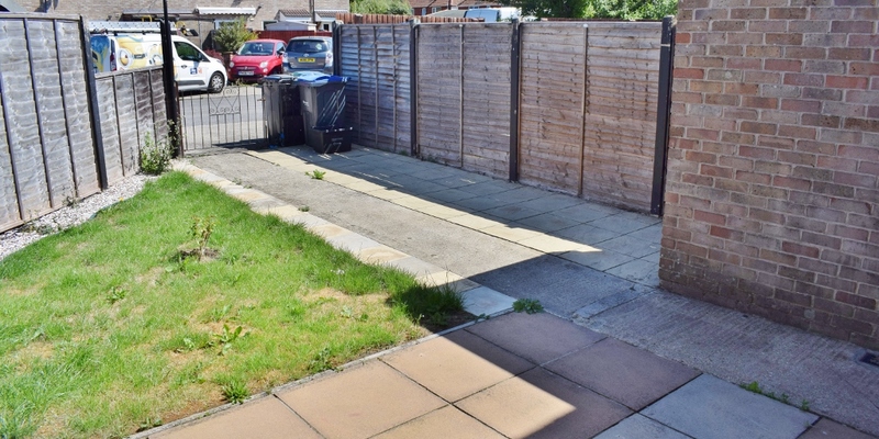 30 Little Down, Chippenham, SN14 0DW