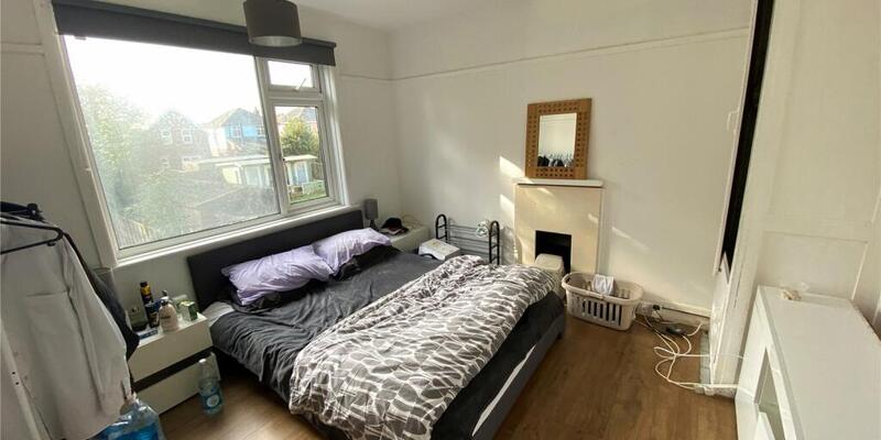 15 Barnes Crescent, Bournemouth, BH10 5AN