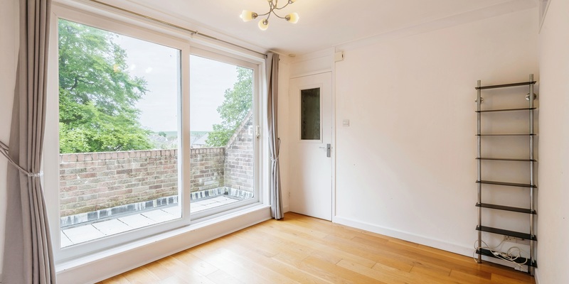 16 Cowley Close, Dorchester, DT1 2NN