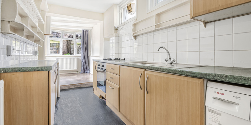 92a Oval Road, Croydon, CR0 6BL