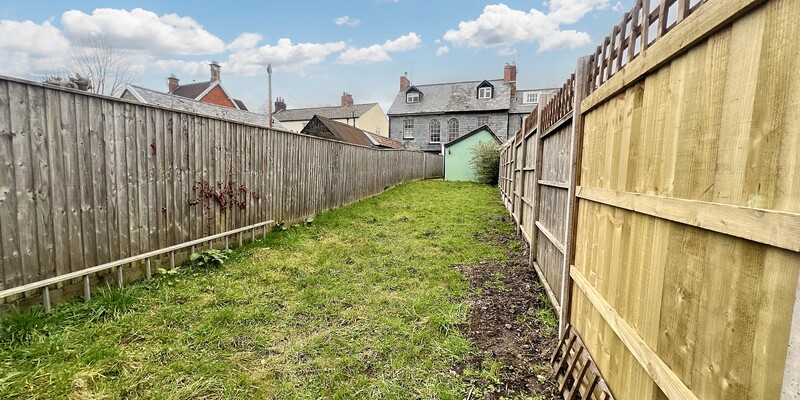 55 High Street, Chard, TA20 1QW