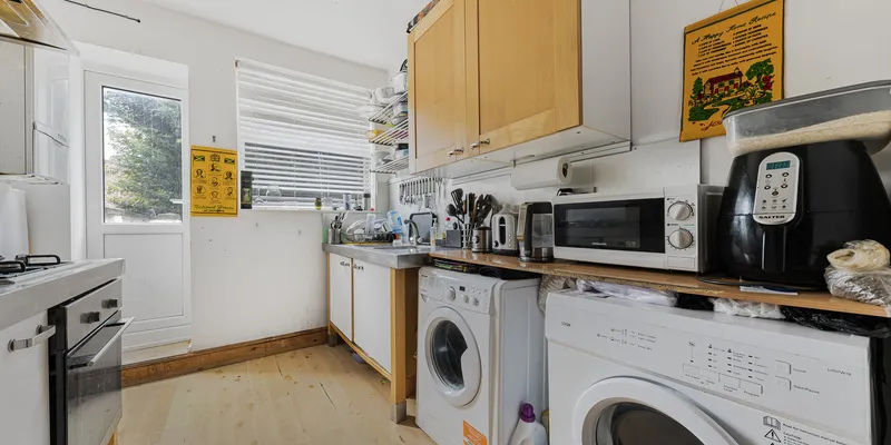 92 & 92a Oval Road, Croydon, CR0 6BL