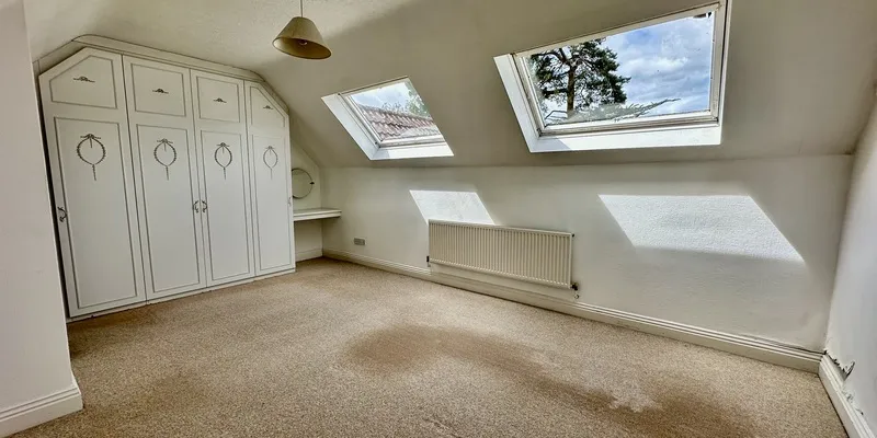 Flat 9 The Gables, 19 Forest Road, Poole, BH13 6DQ