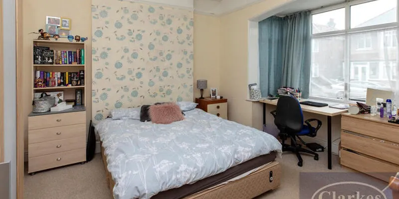 18 & 18a Heathwood Road, Bournemouth, BH9 2JX