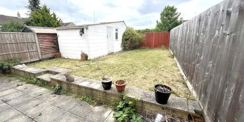 7 Allington Way, Chippenham, SN14 0JT