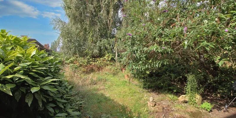 21 Salcombe Road, Nottingham, NG5 1JW