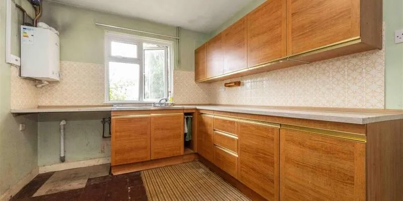 Shipways Bungalow, Upper Common, Kington Langley, Chippenham, SN15 5PG