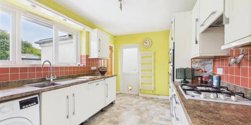 60 Pauntley Road, Mudeford, Christchurch, BH23 3JW