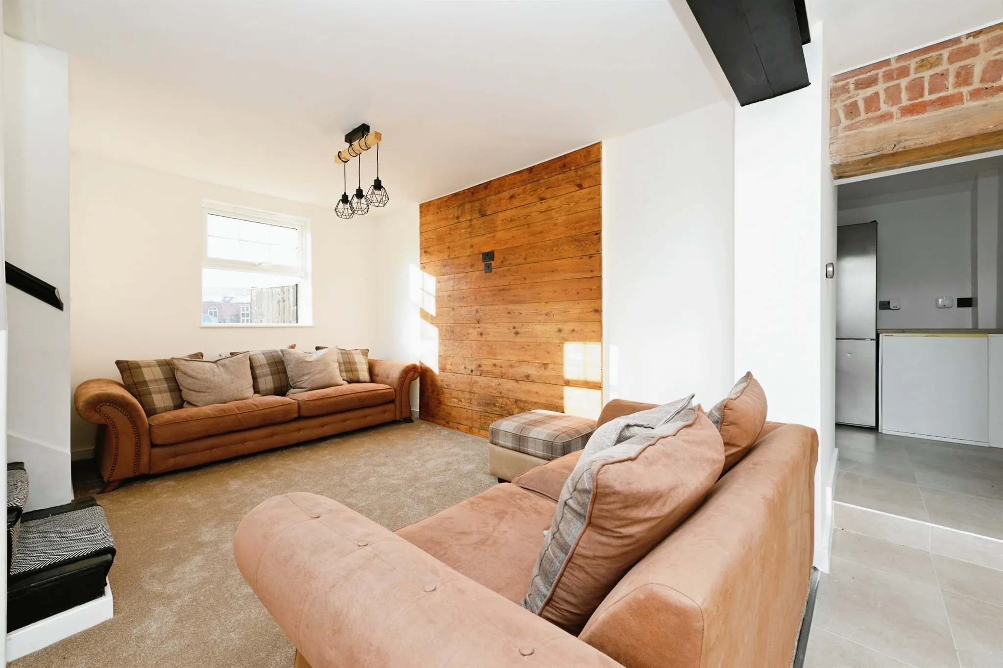 4 bed Detached