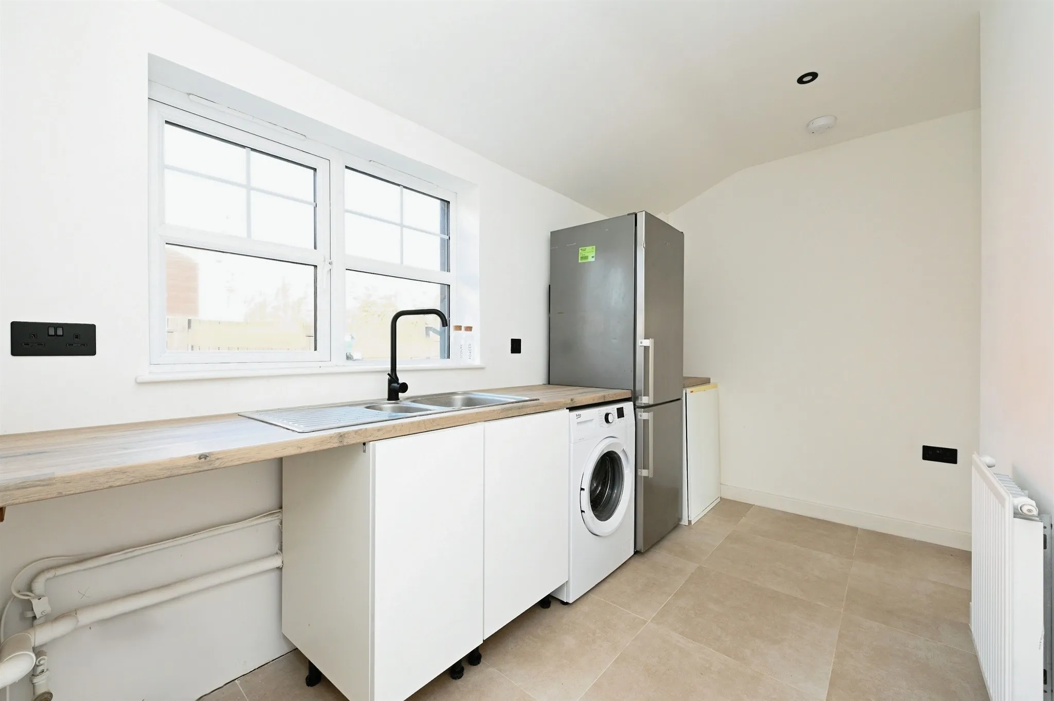 4 bed Detached