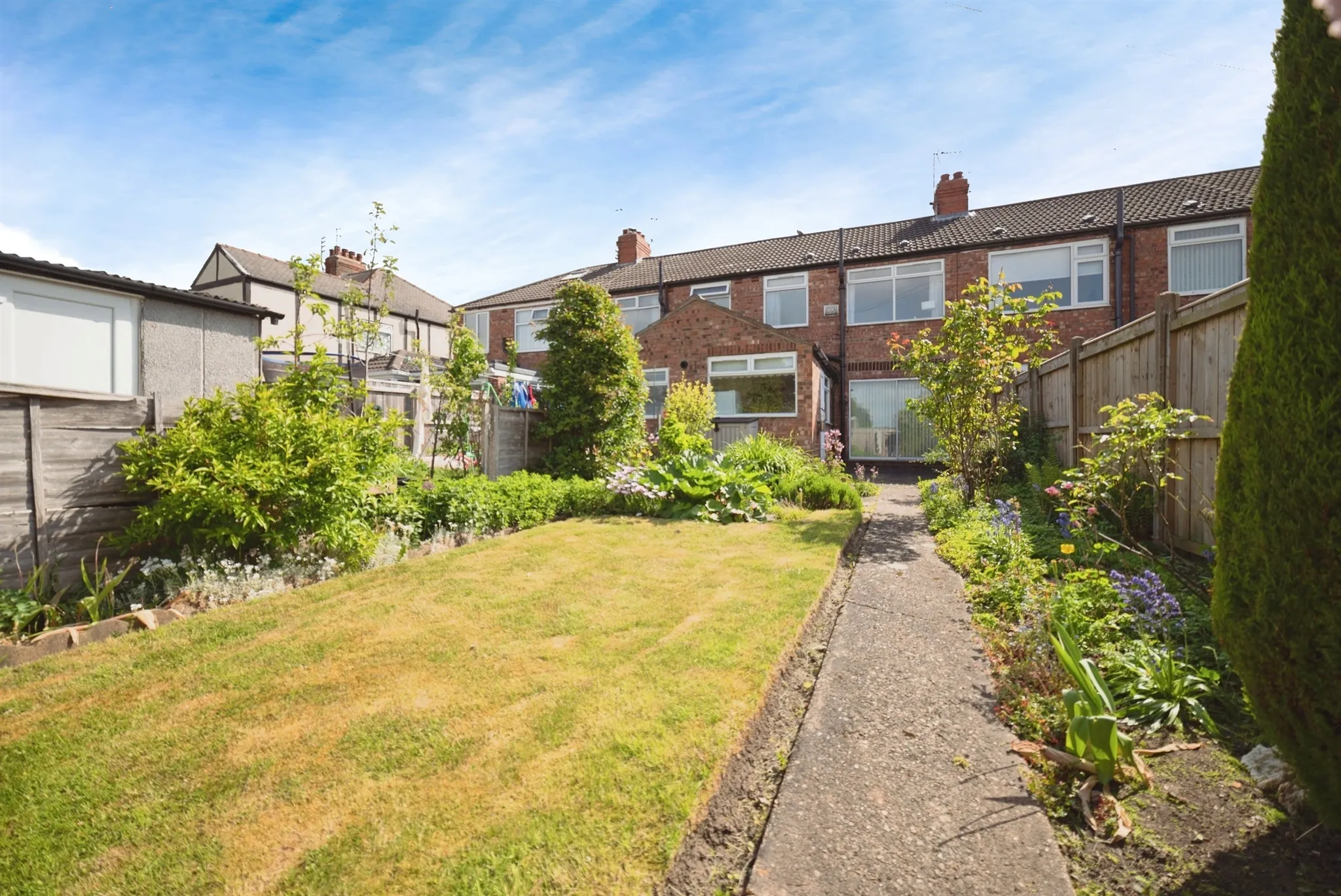 3 bed Terraced