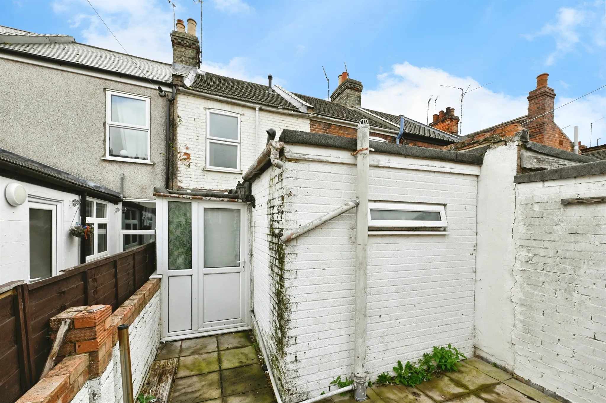 3 bed Terraced