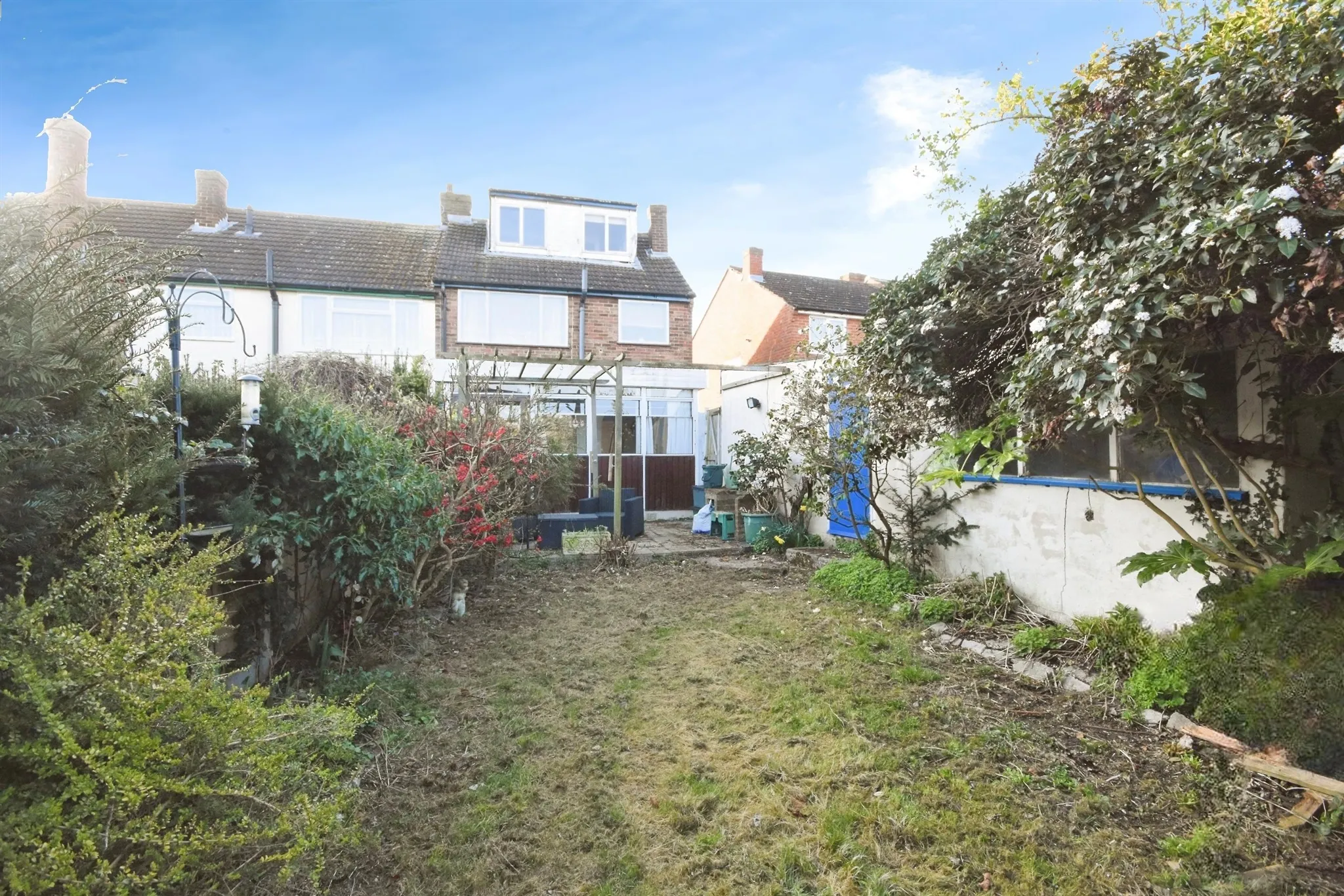 4 bed End of Terrace