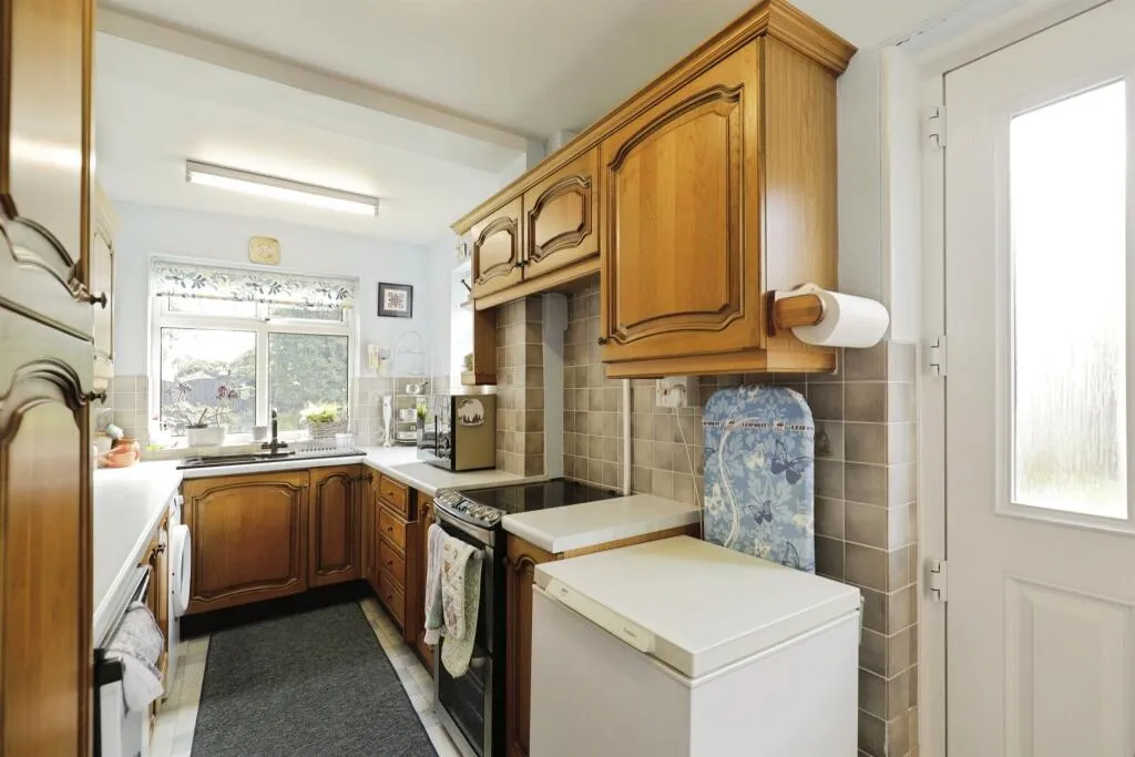 3 bed Semi-Detached