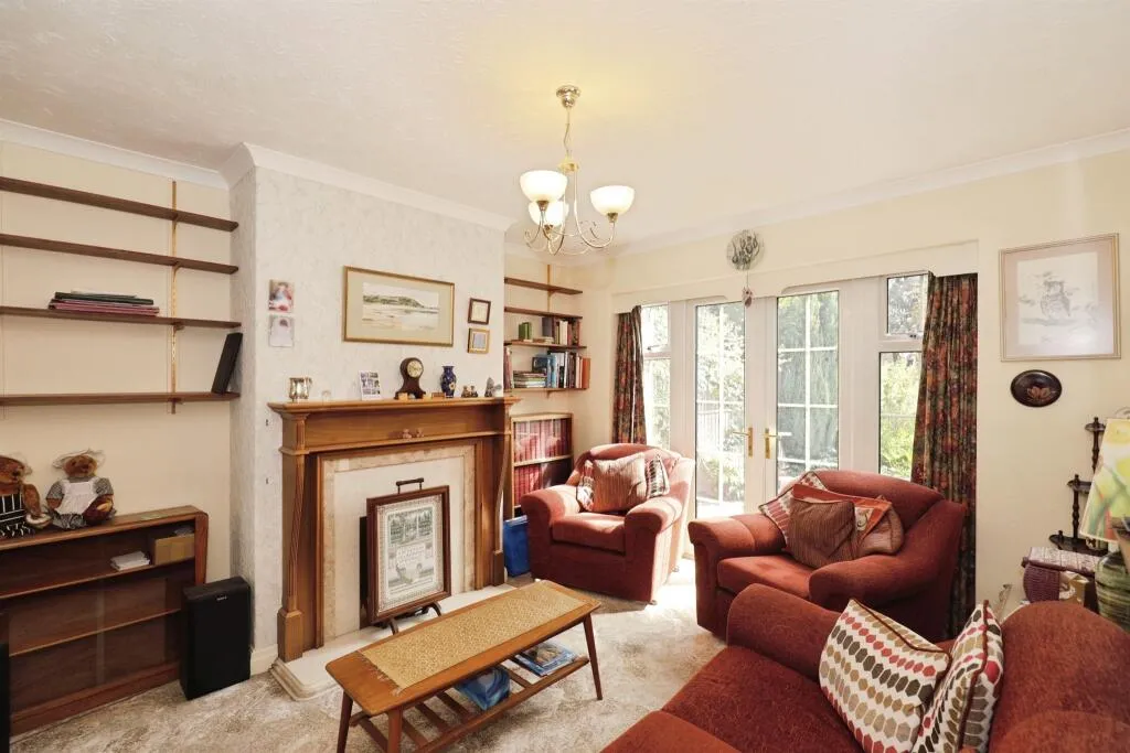 3 bed Semi-Detached