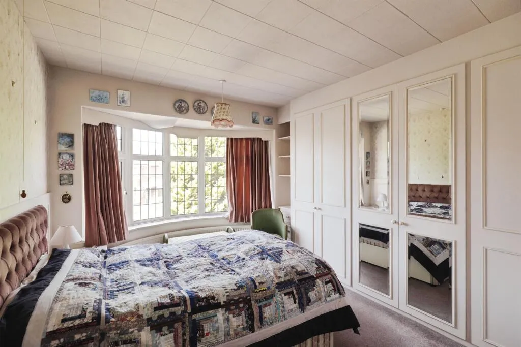 3 bed Semi-Detached
