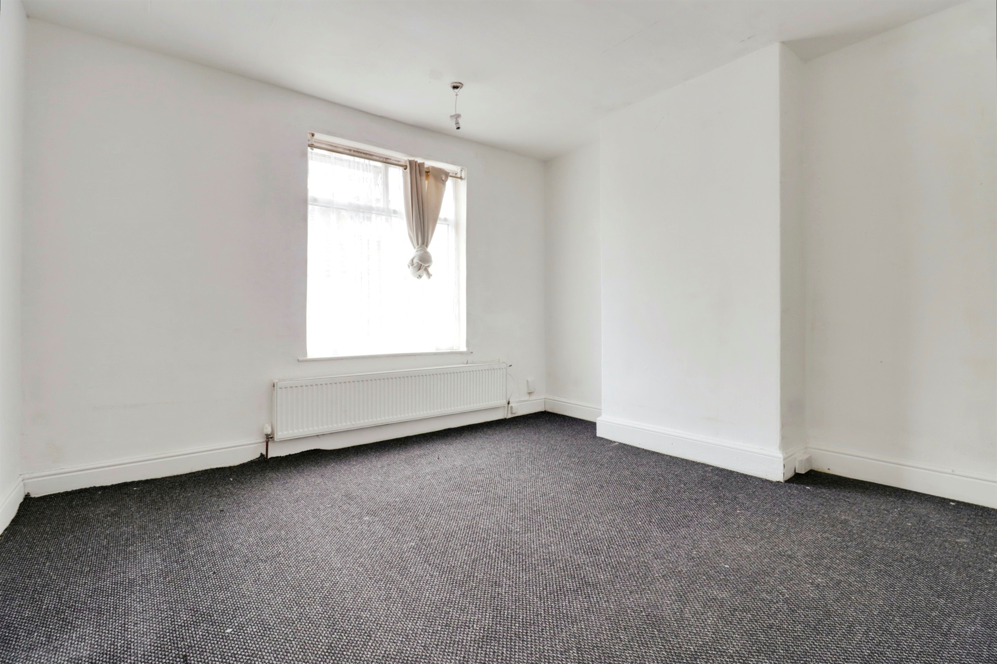 2 bed End of Terrace