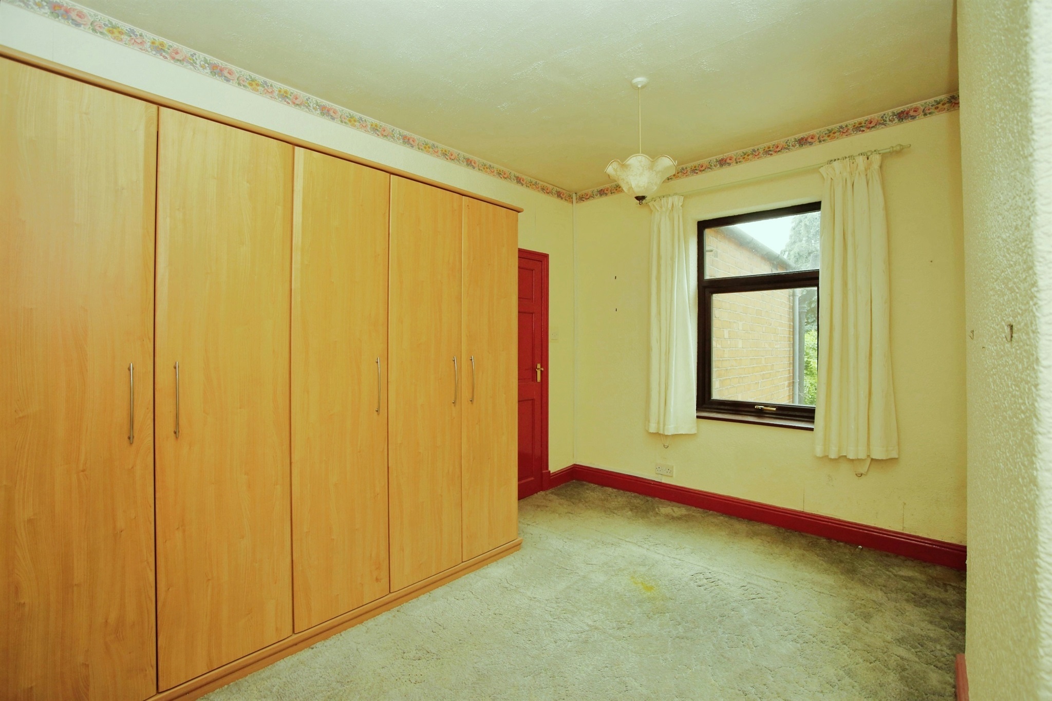 2 bed Terraced