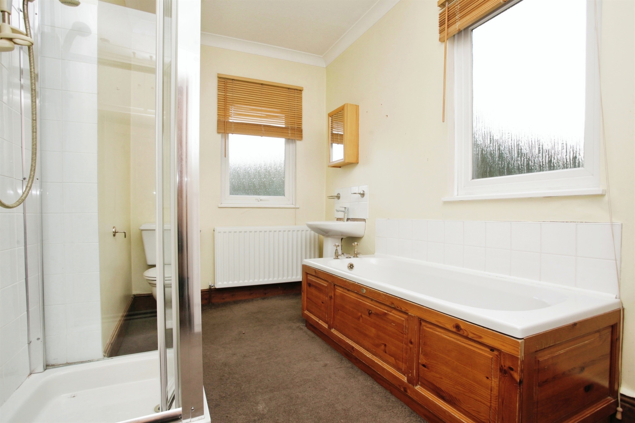2 bed End of Terrace
