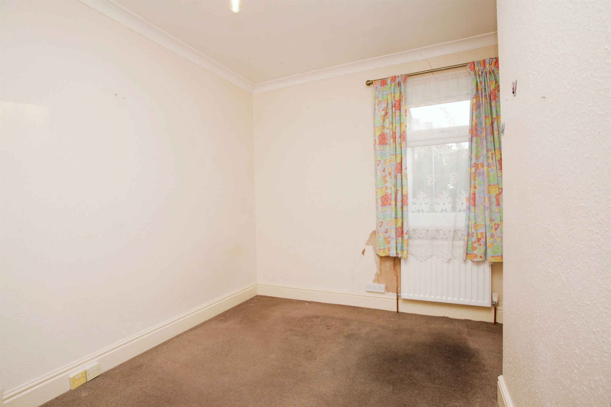 2 bed End of Terrace
