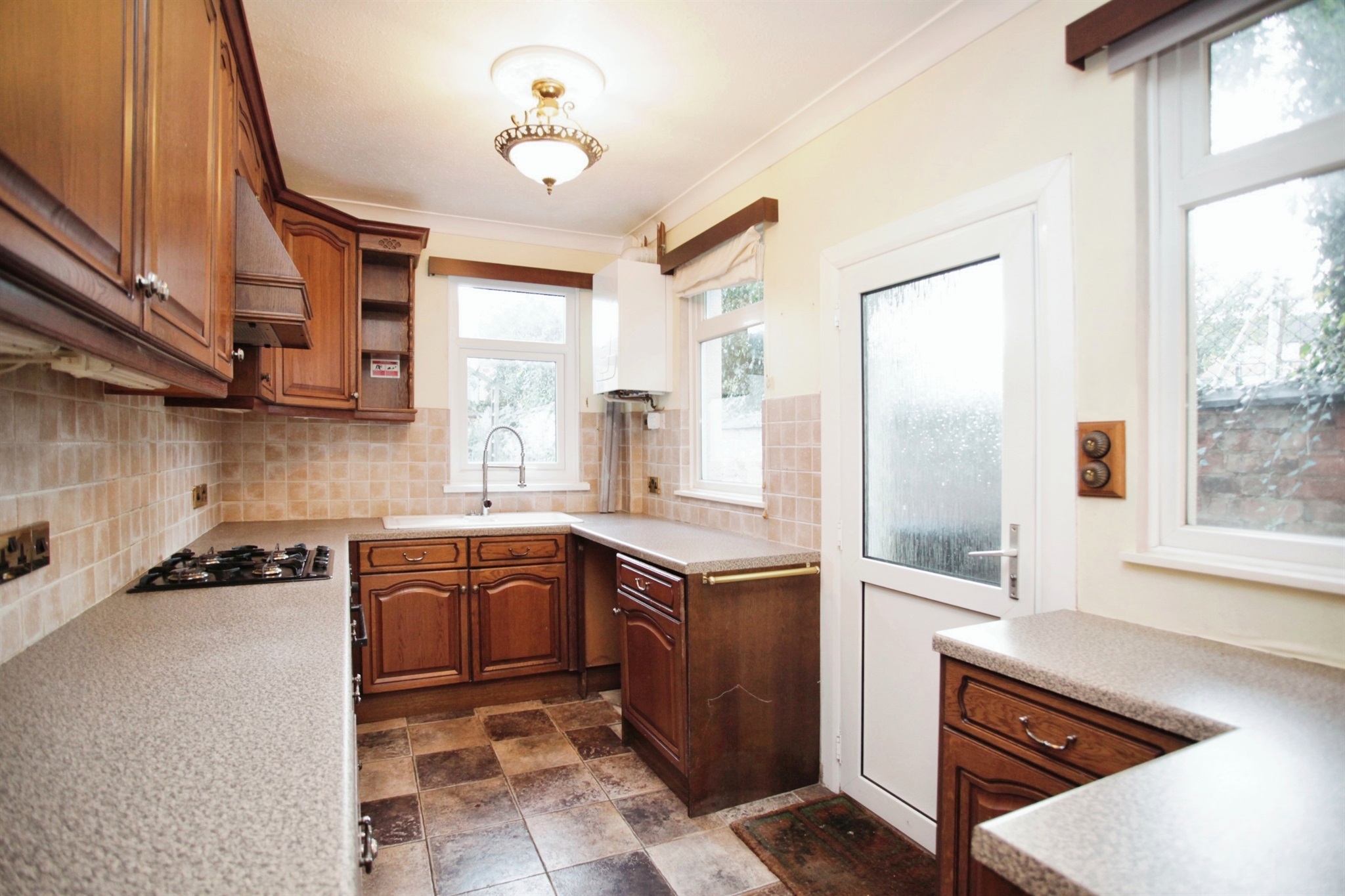 2 bed End of Terrace