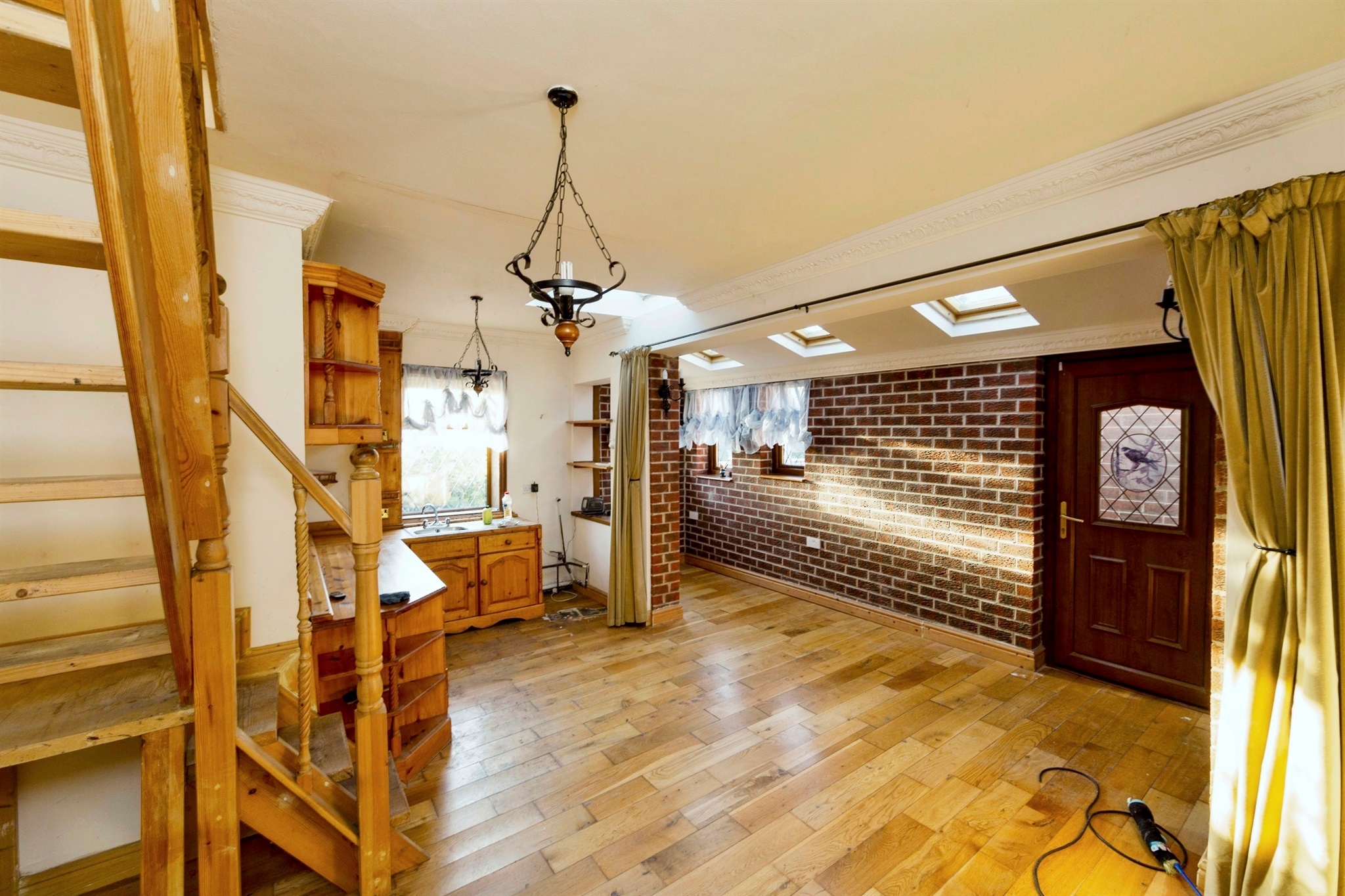 2 bed Detached Bungalow