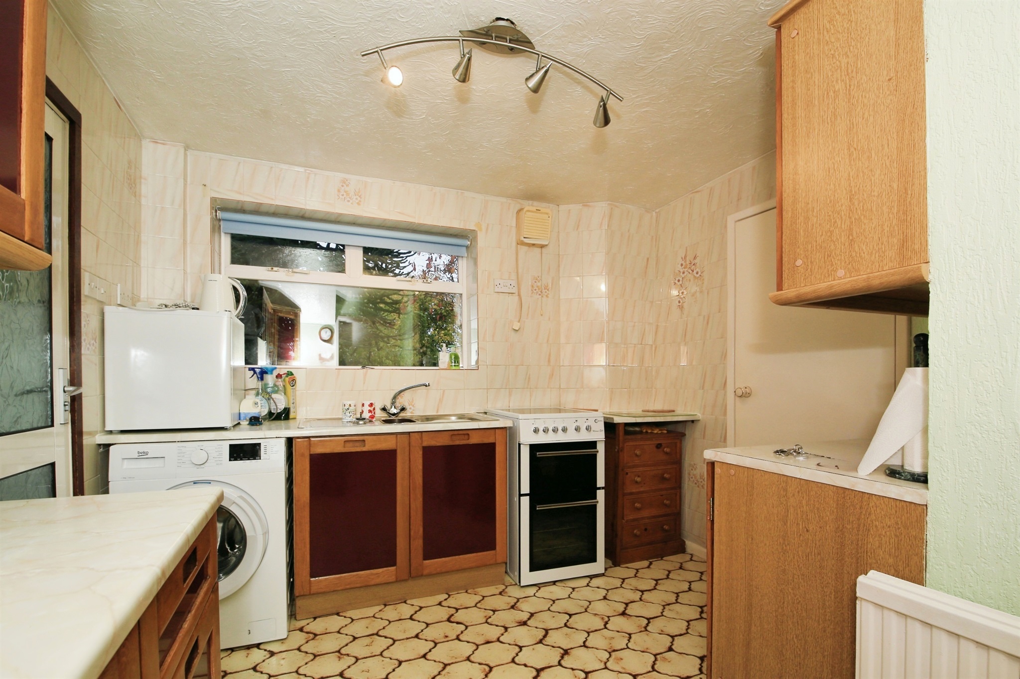 2 bed Semi-Detached