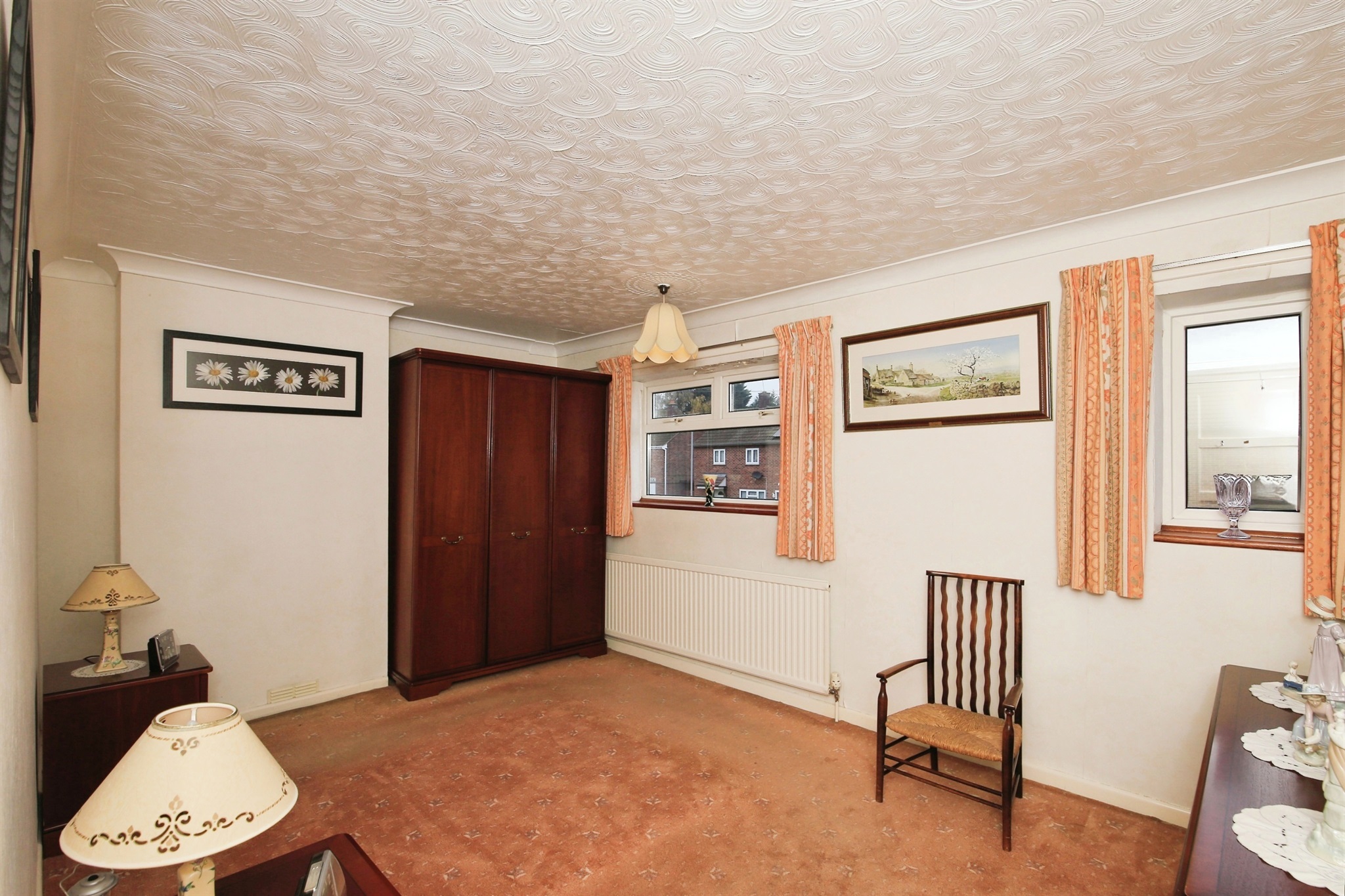 2 bed Semi-Detached