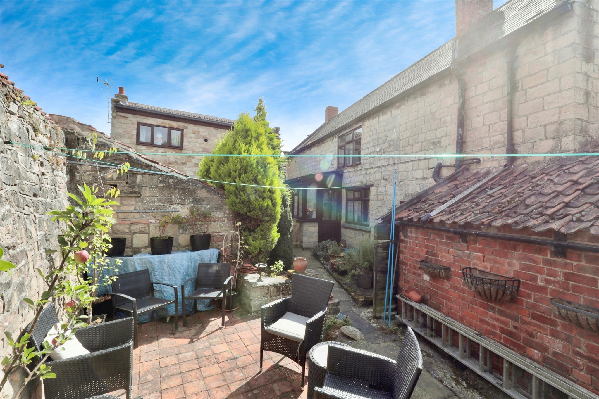 3 bed Cottage