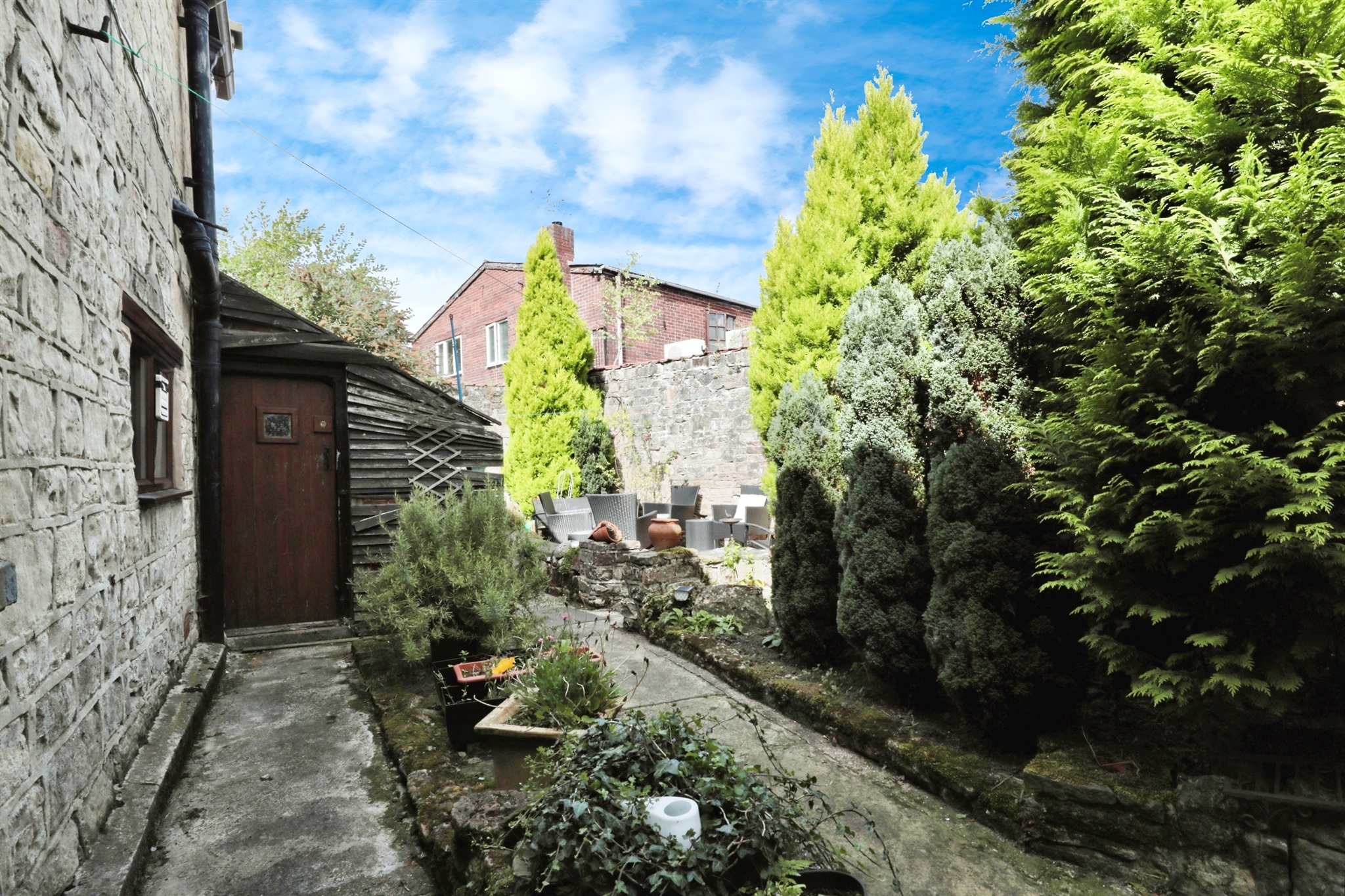 3 bed Cottage