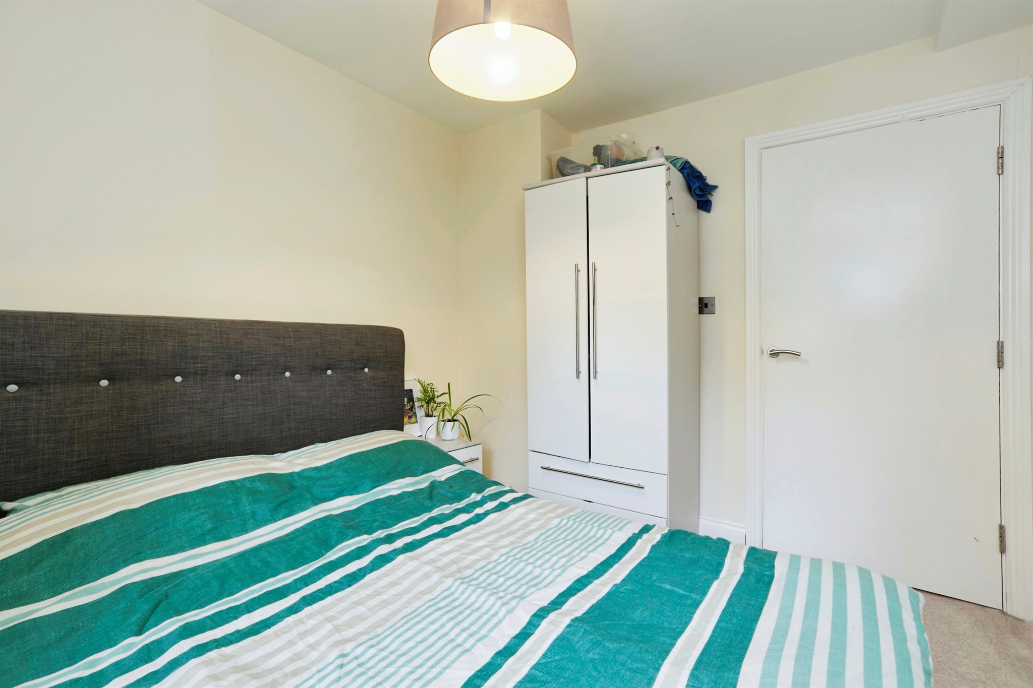 1 bed Apartment