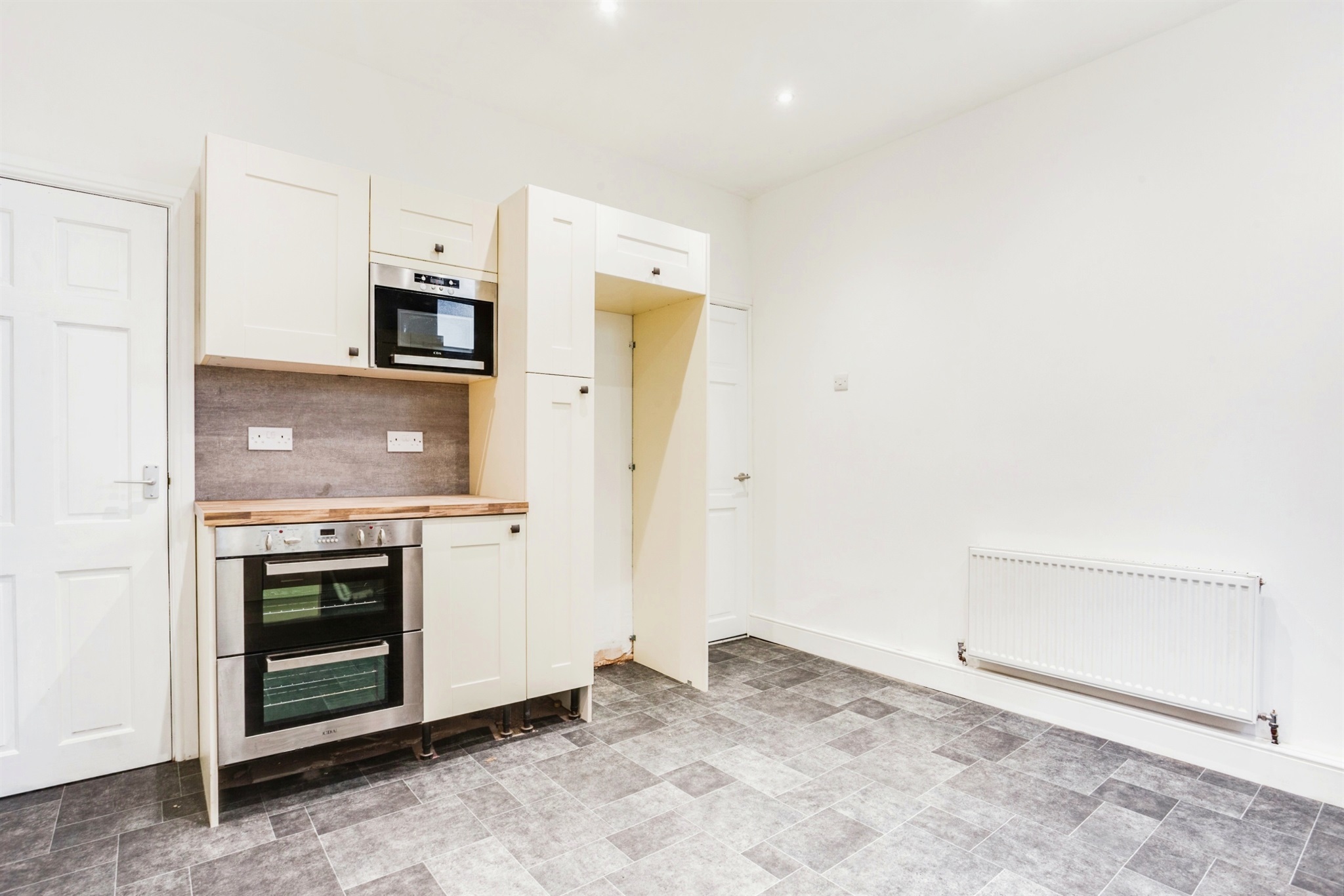 3 bed Terraced