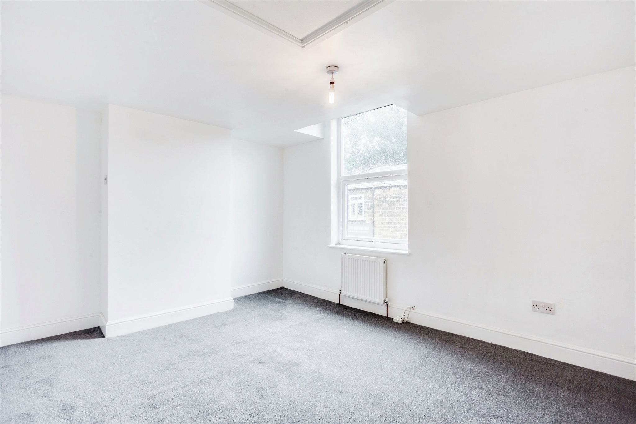 3 bed Terraced