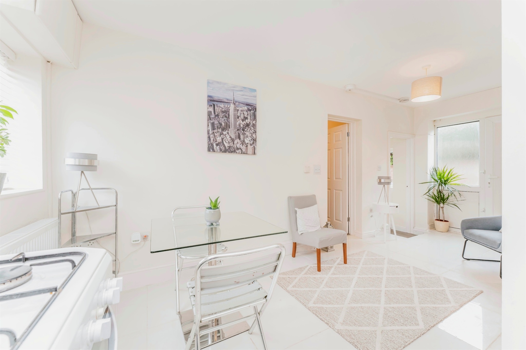 2 bed Ground Flat