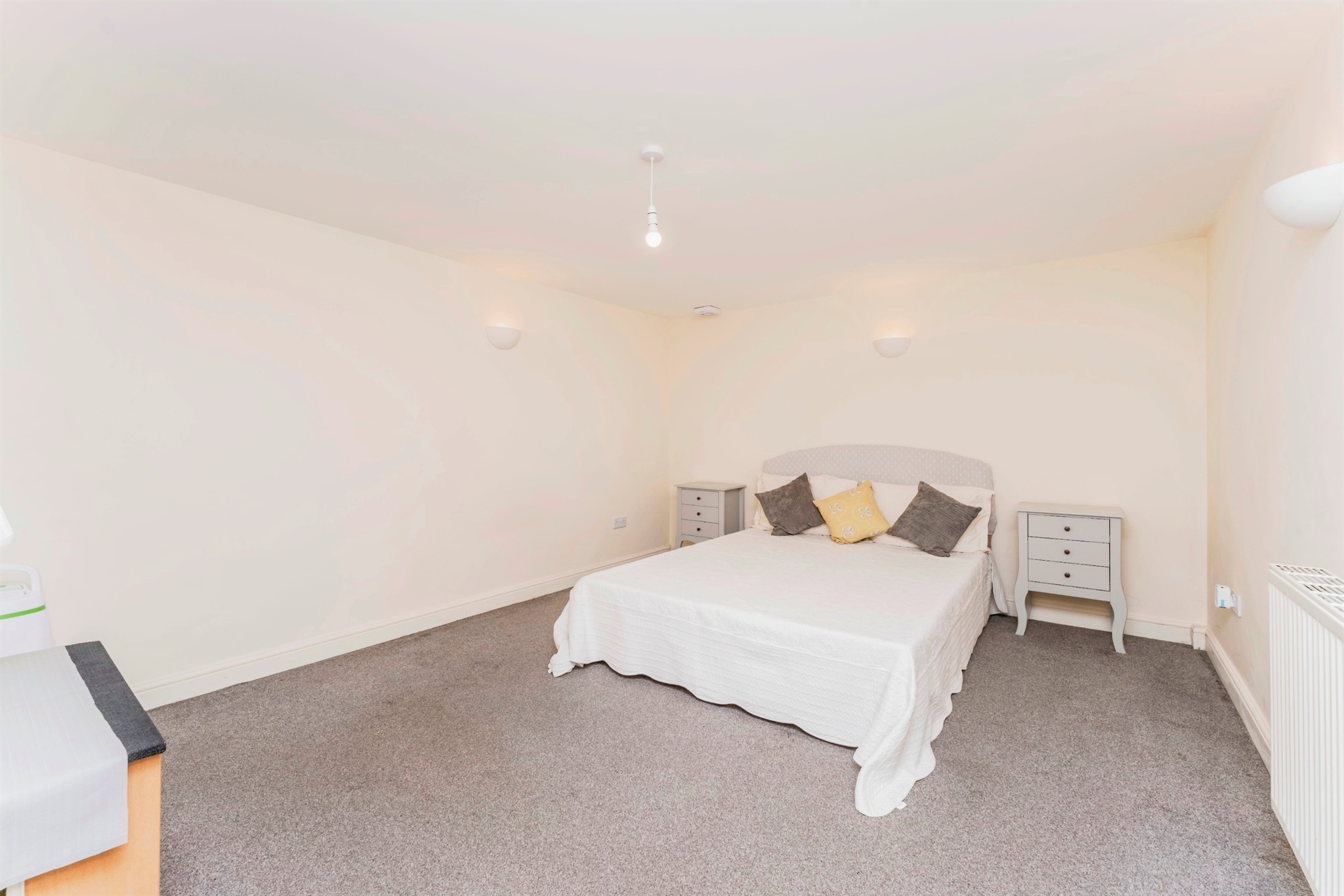 2 bed Ground Flat