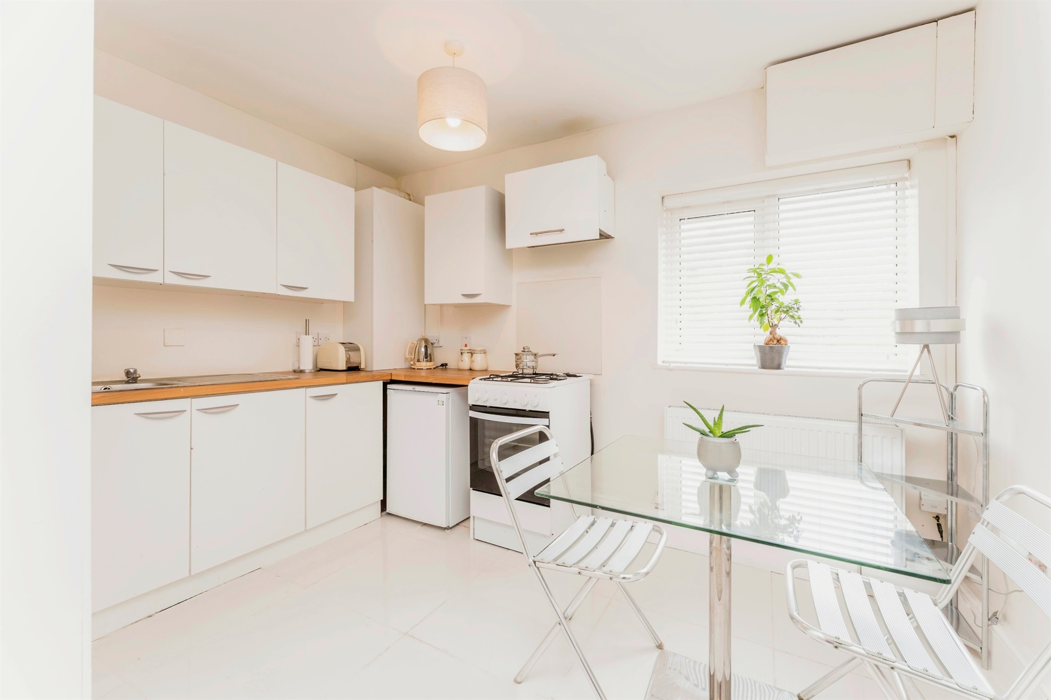 2 bed Ground Flat
