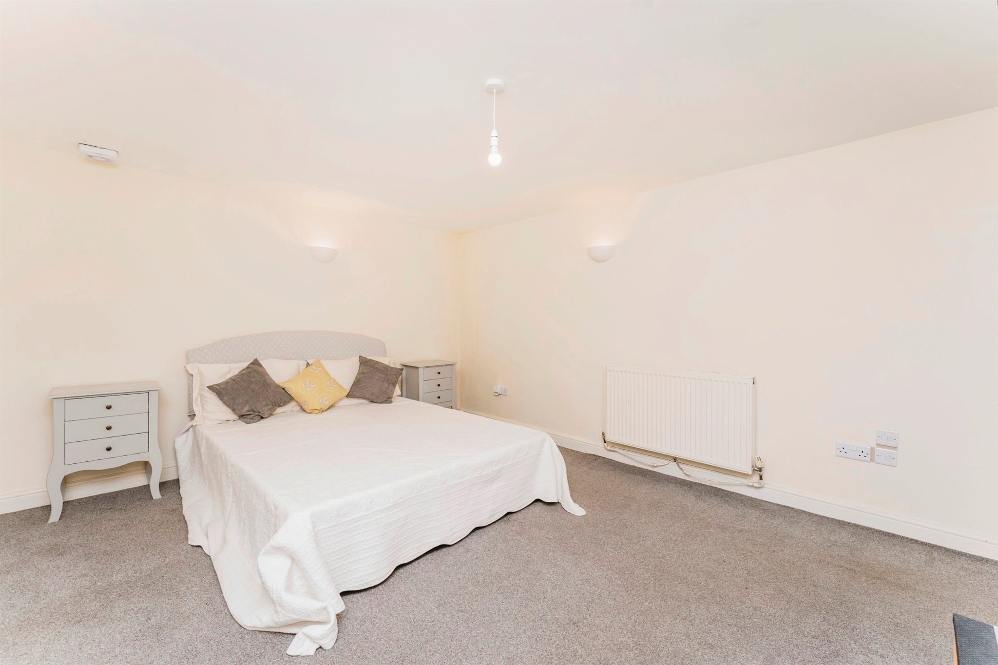 2 bed Ground Flat