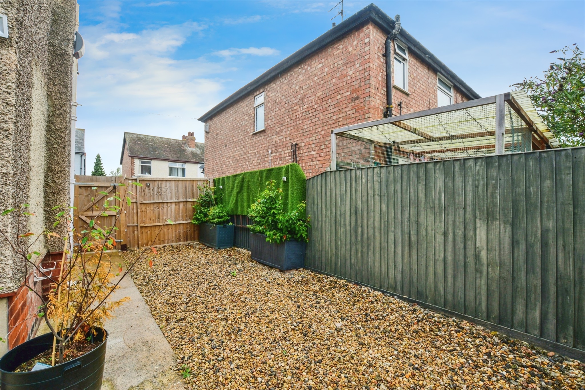 3 bed Semi-Detached