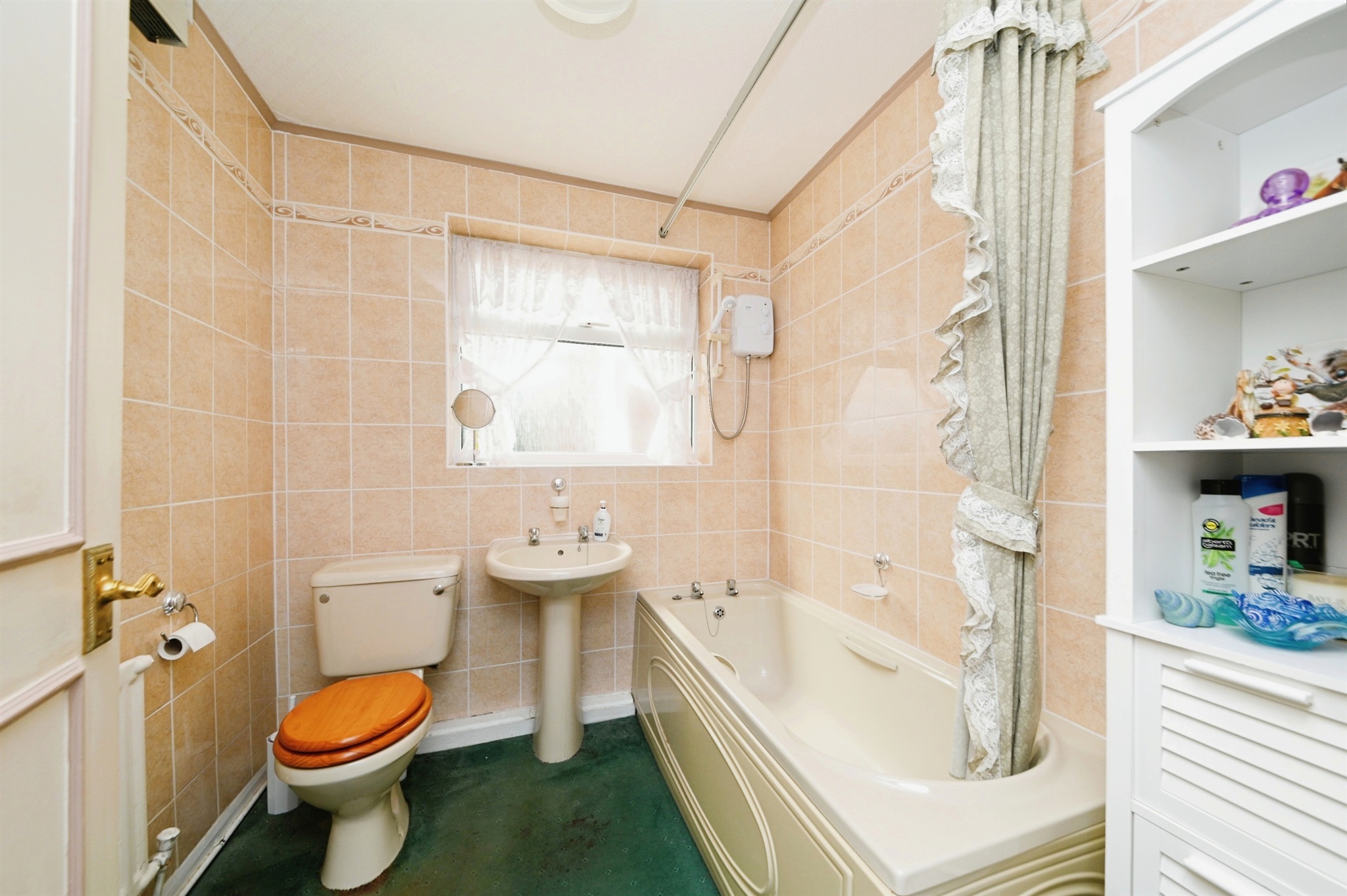 3 bed Detached Bungalow