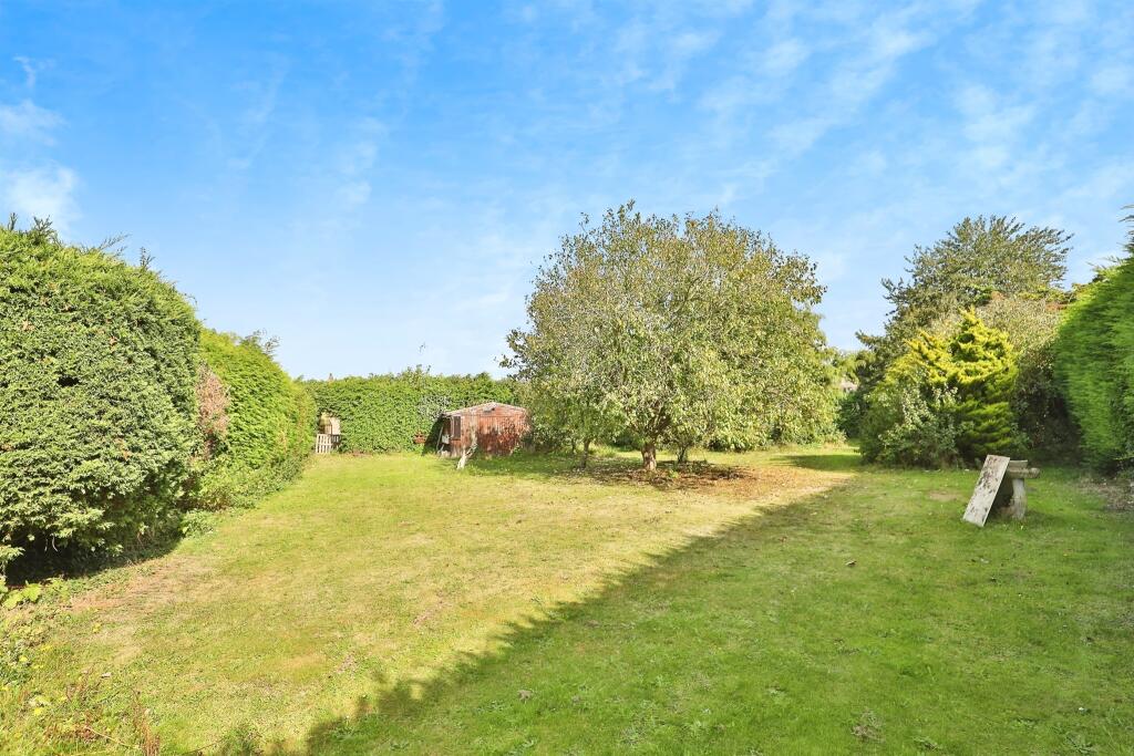 3 bed Detached Bungalow