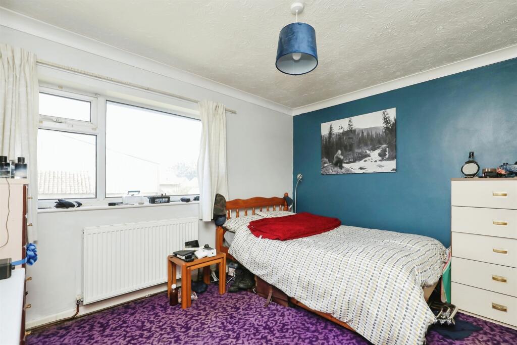 3 bed Detached Bungalow