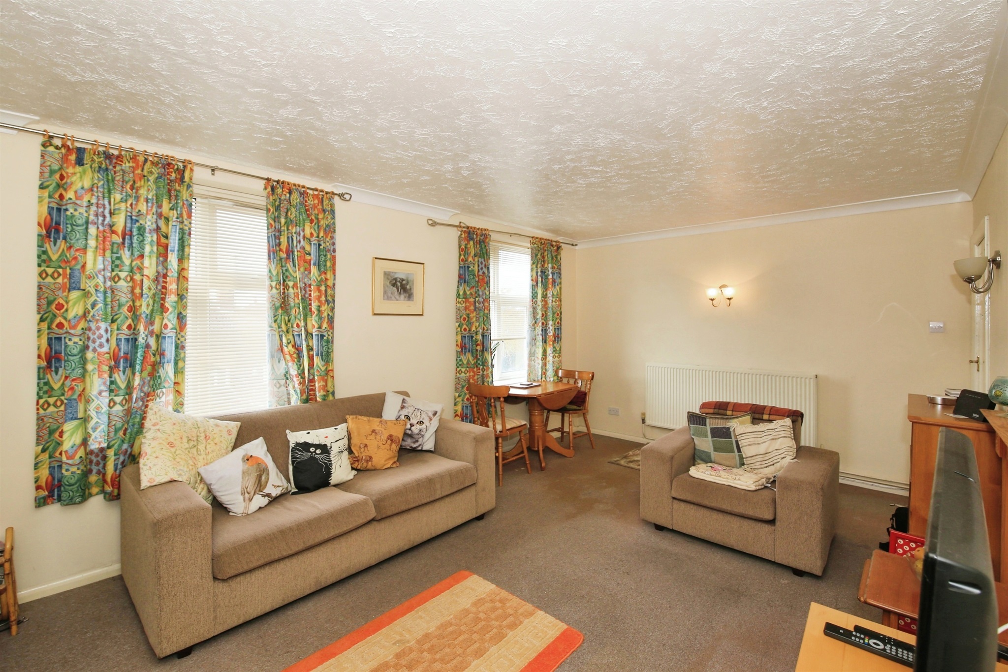 2 bed Maisonette