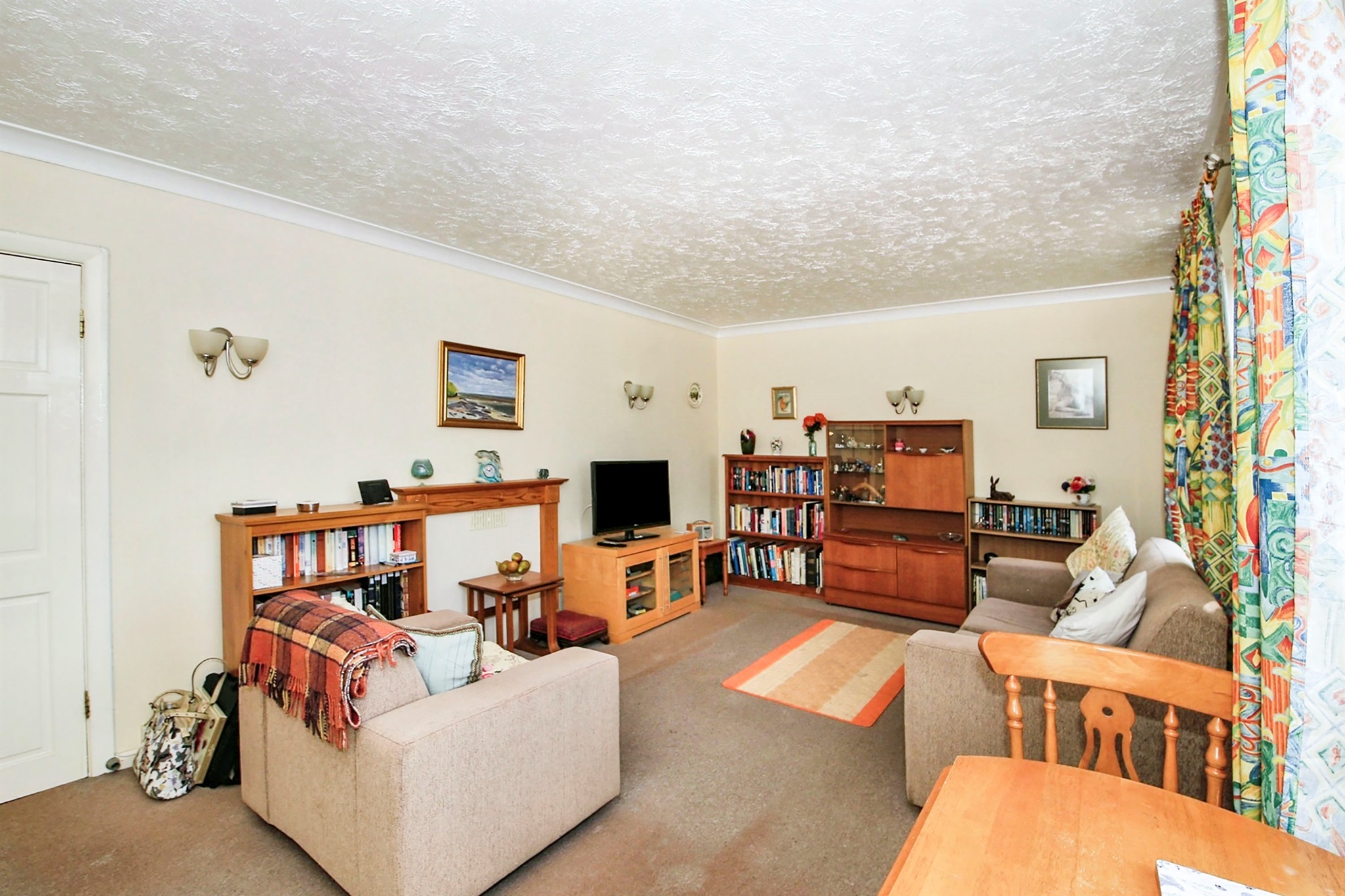 2 bed Maisonette