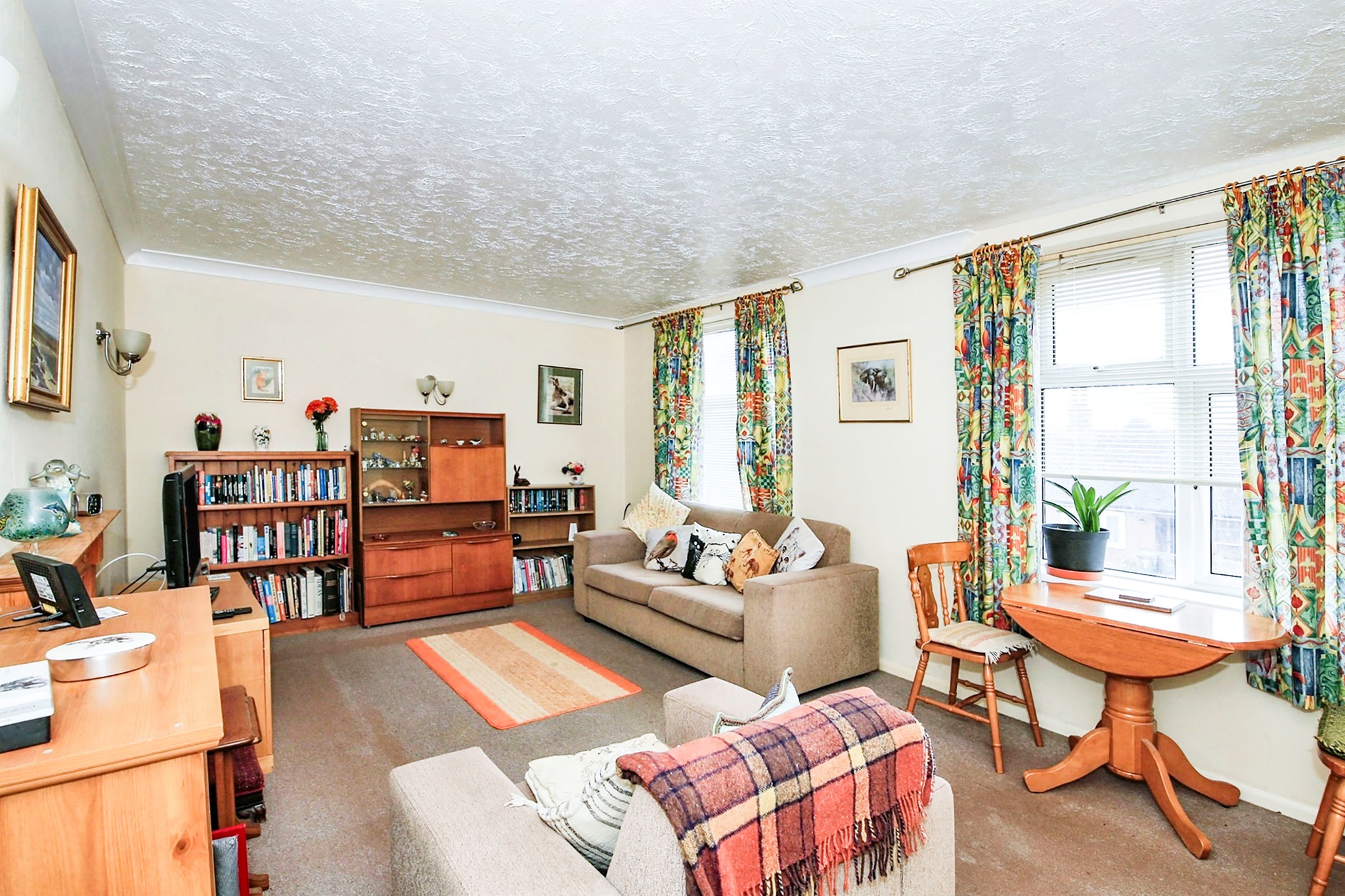 2 bed Maisonette