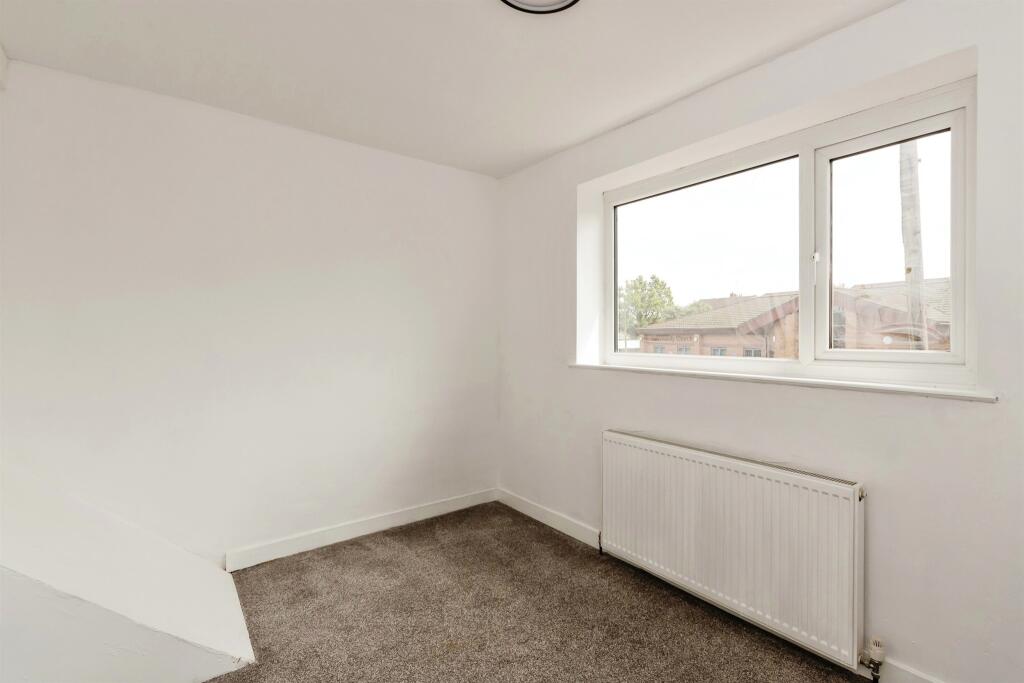 2 bed End of Terrace