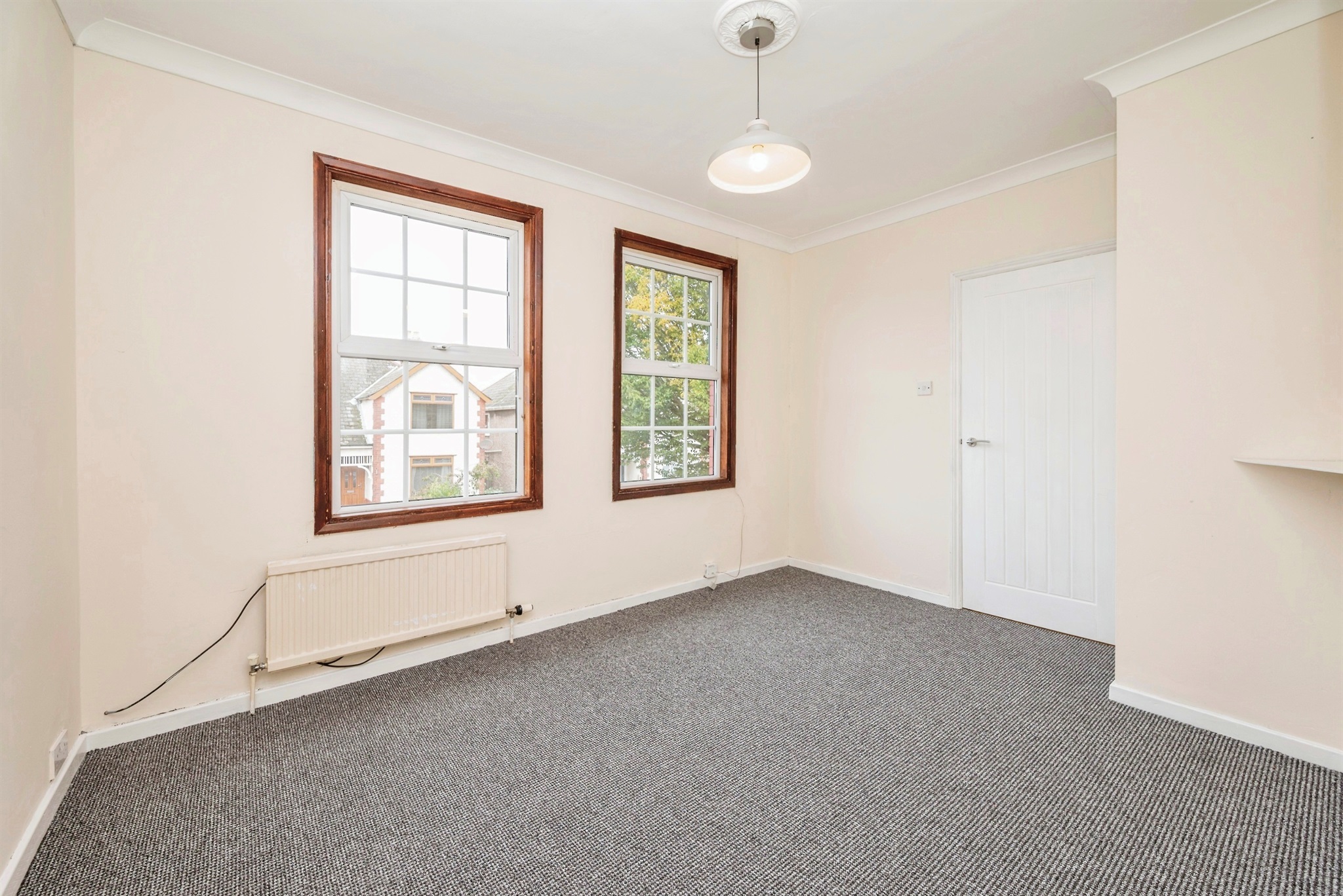 2 bed Semi-Detached