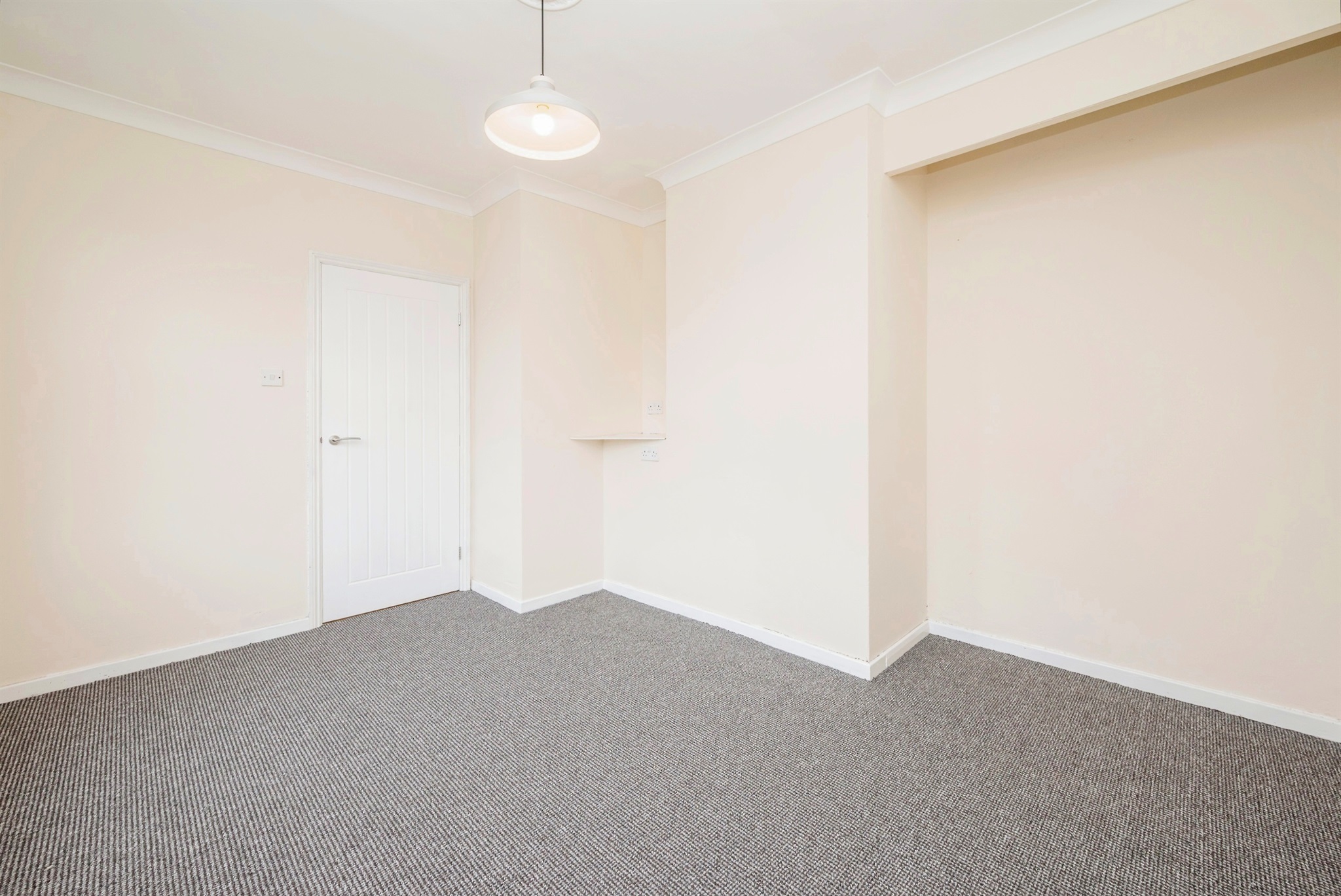 2 bed Semi-Detached