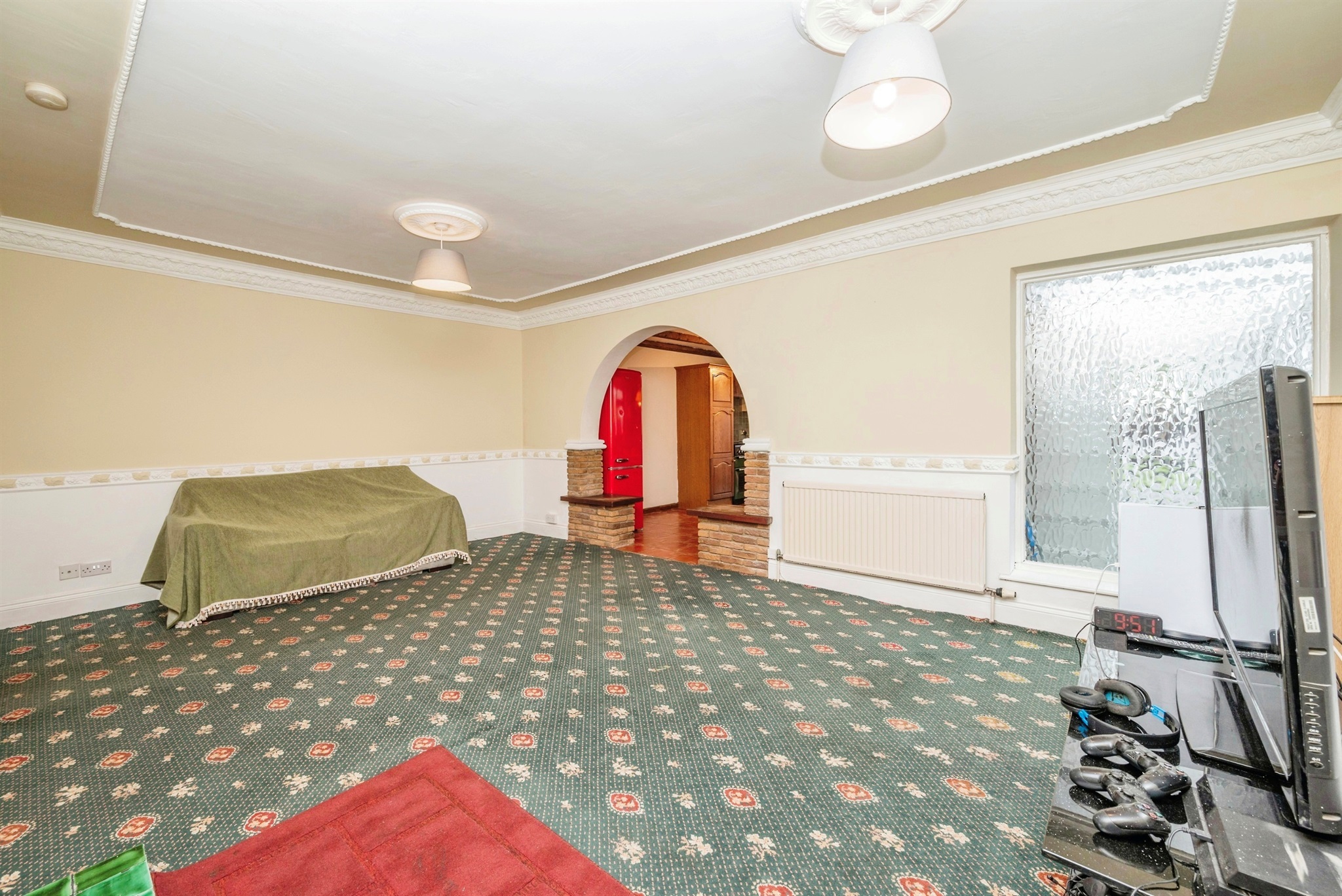 2 bed Semi-Detached