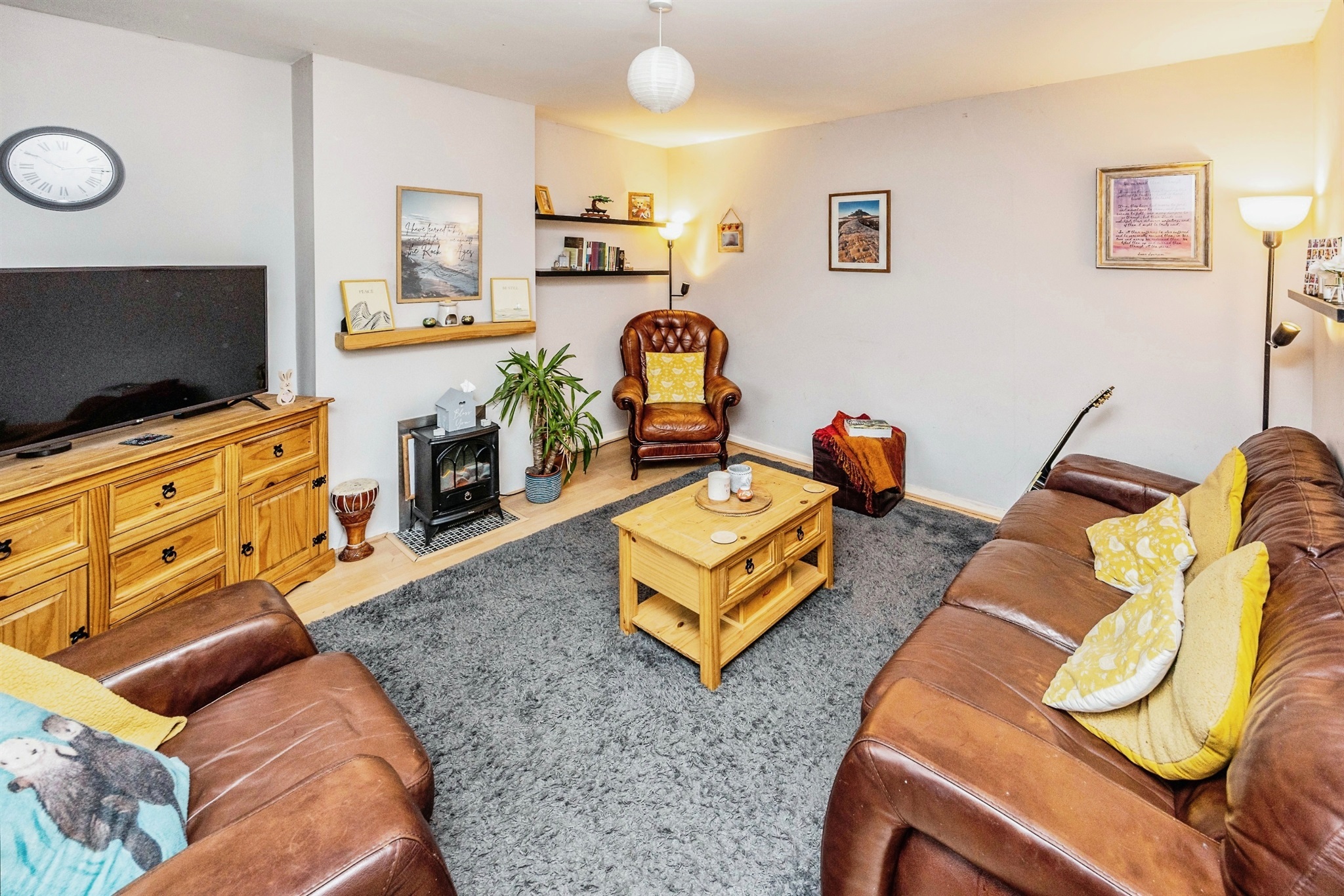 3 bed Semi-Detached