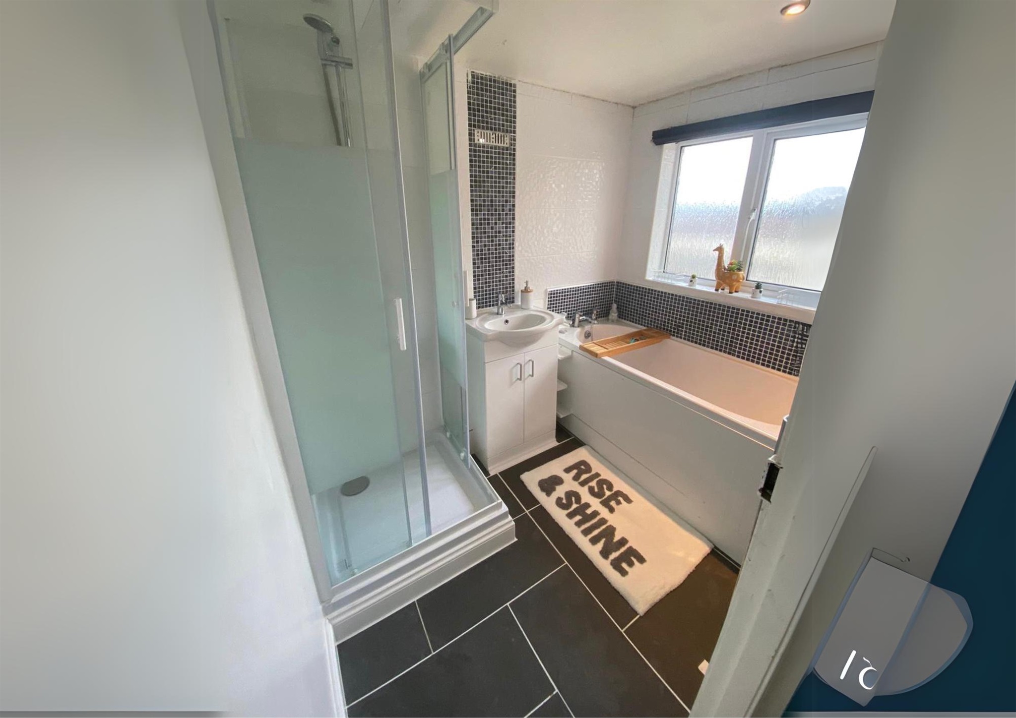 3 bed Semi-Detached